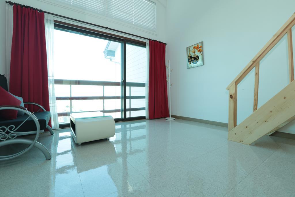 Gangneung Sea View Pension Exterior photo